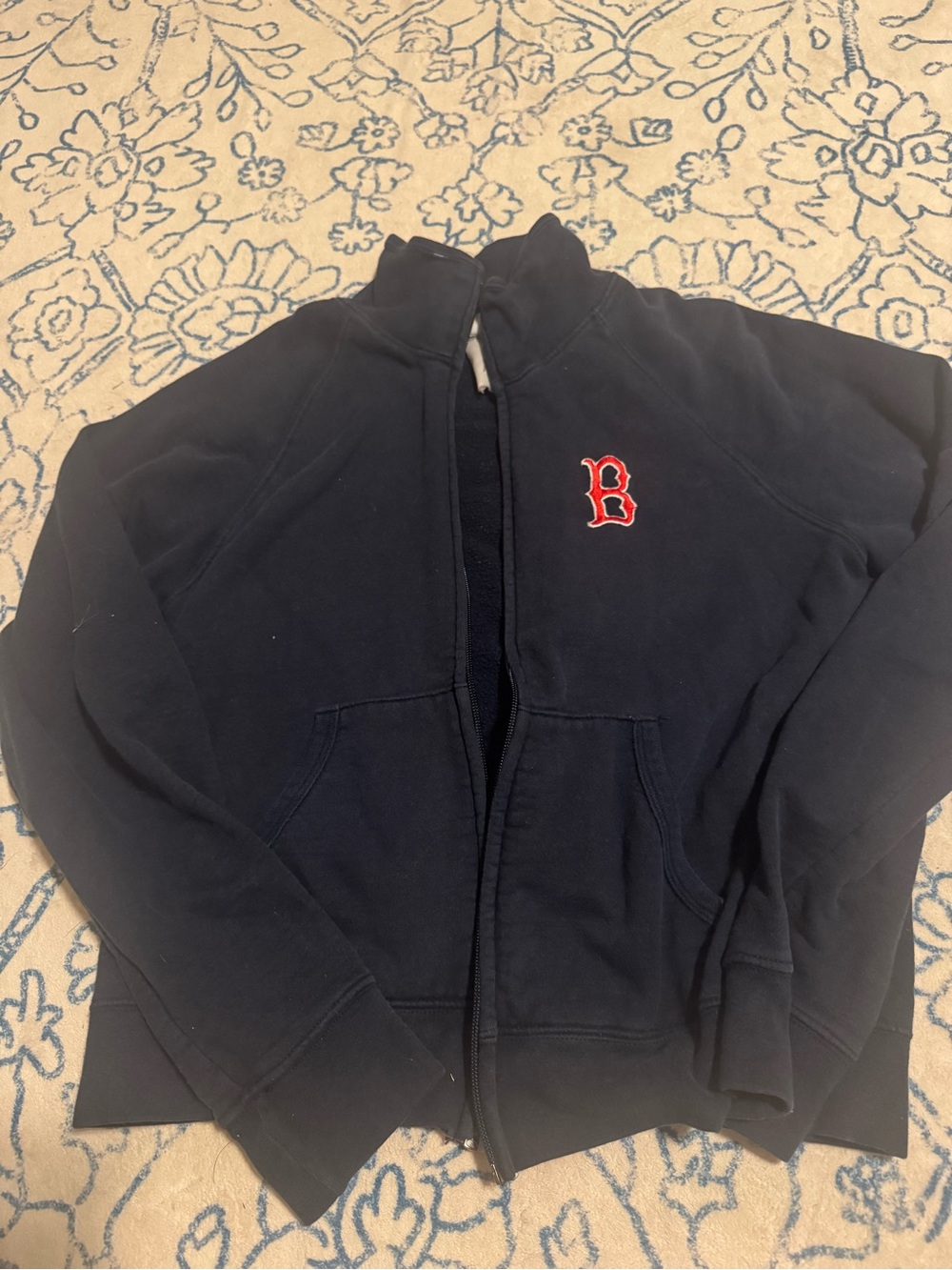Red Sox zip up